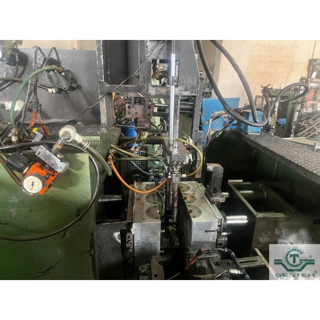 Blowing machine