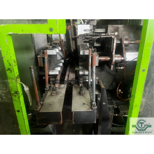 Blowing machine