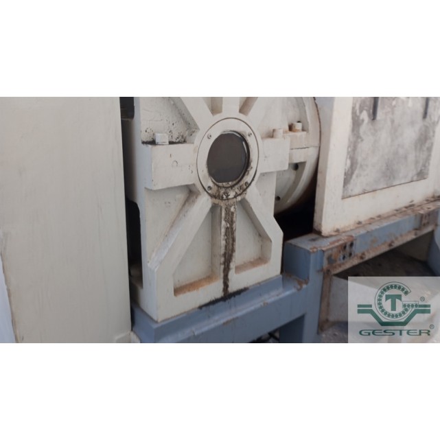 Presse essoreuse (Squeeze Dryer)