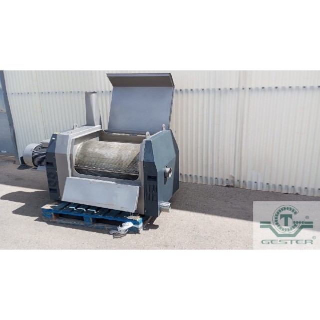 Horizontal centrifuge