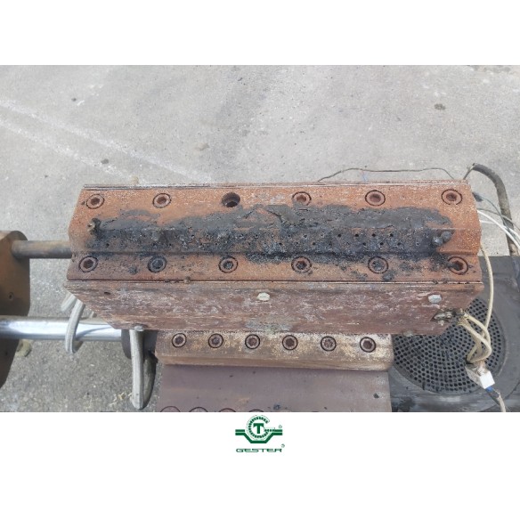 Hydraulic filter changer