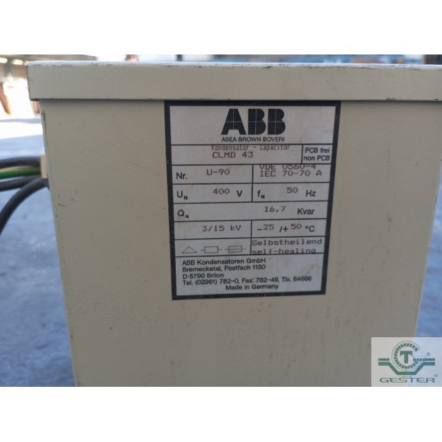 Reactive capacitor