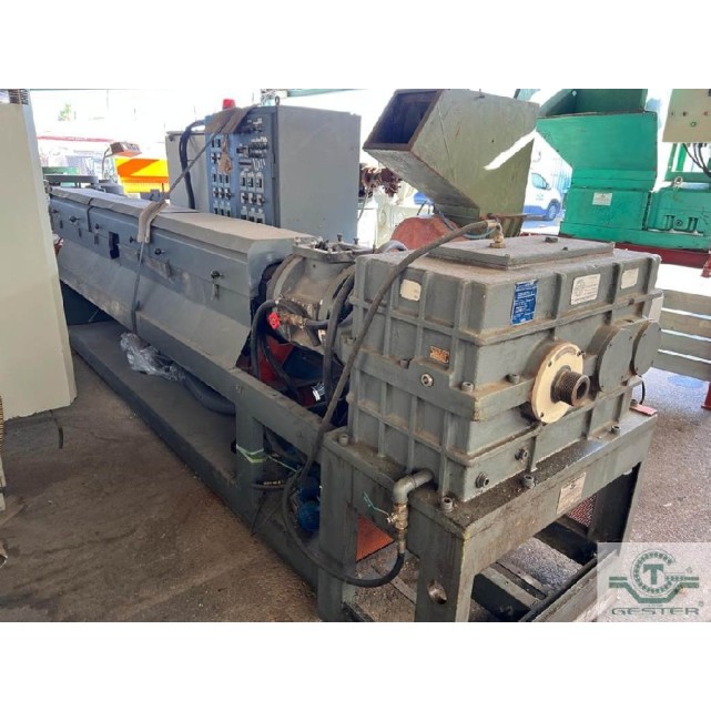 Single-screw extruder