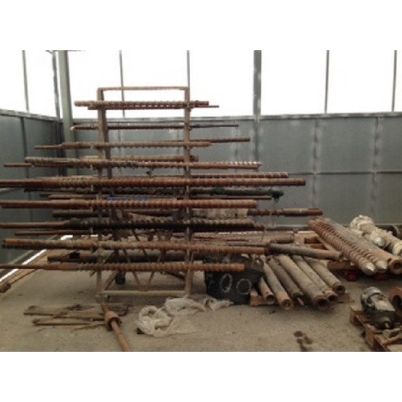 Barrel and screw for extruder