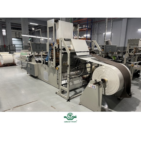 Bag manufacturing machine