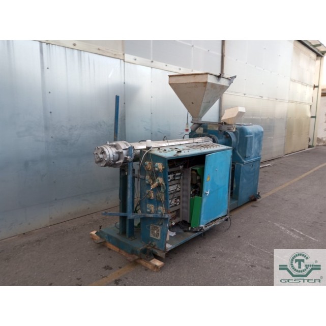 Single-screw extruder
