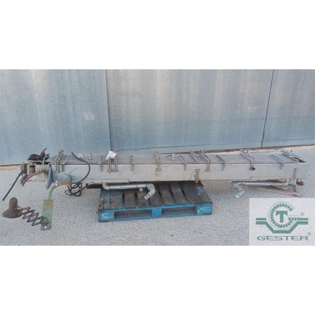 Vacuum and cooling tank