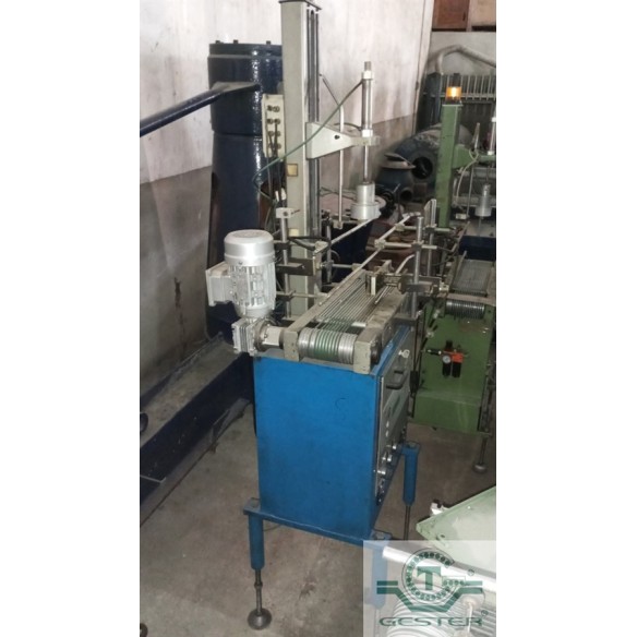 Bottle leak tester