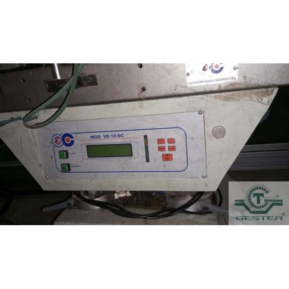 Bottle leak tester