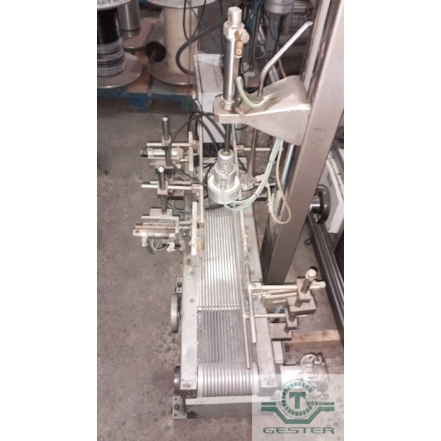 Bottle leak tester