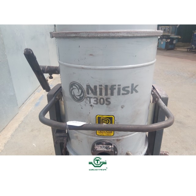 Aspirateur industriel