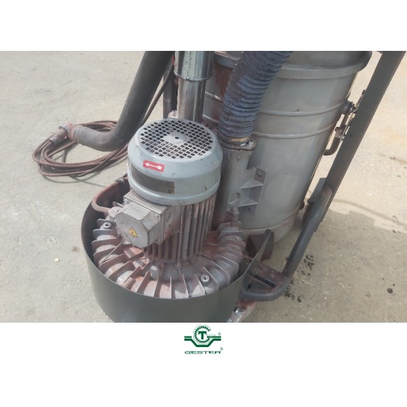 Aspirateur industriel