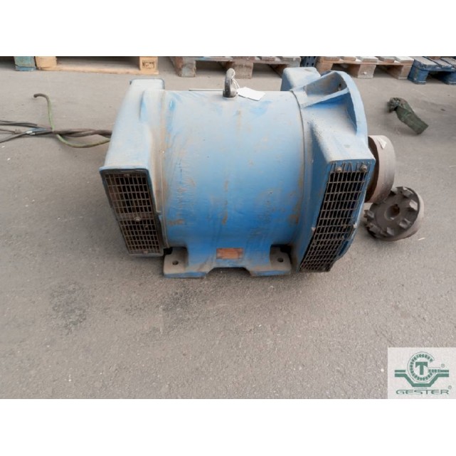 Foot and flange engine