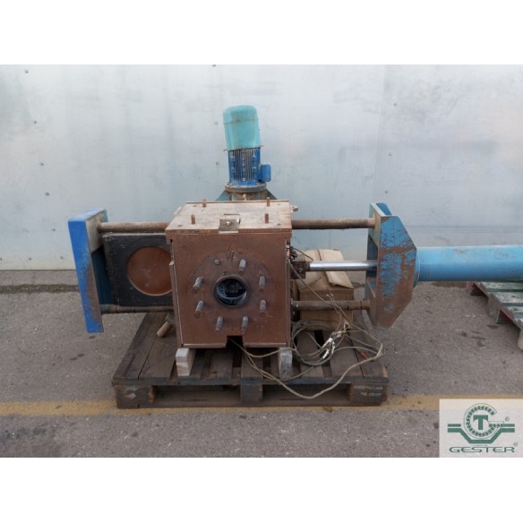 Hydraulic filter changer