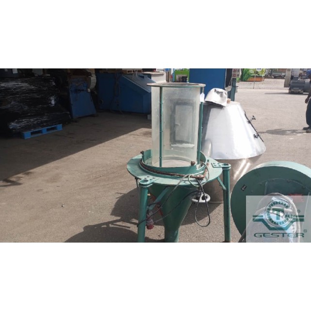 Pellet cooler