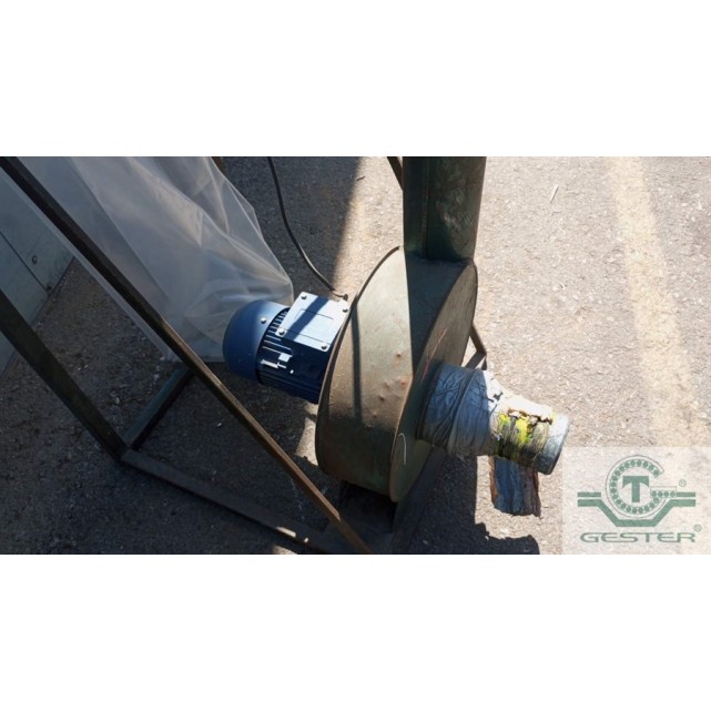 Vacuum cleaner for collect dust