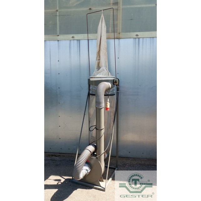 Vacuum cleaner for collect dust