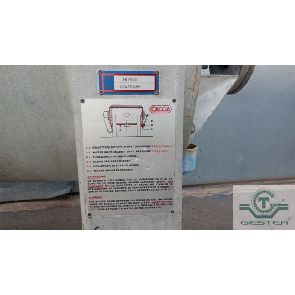Slow-speed horizontal mixer