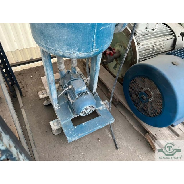 Vacuum Pump