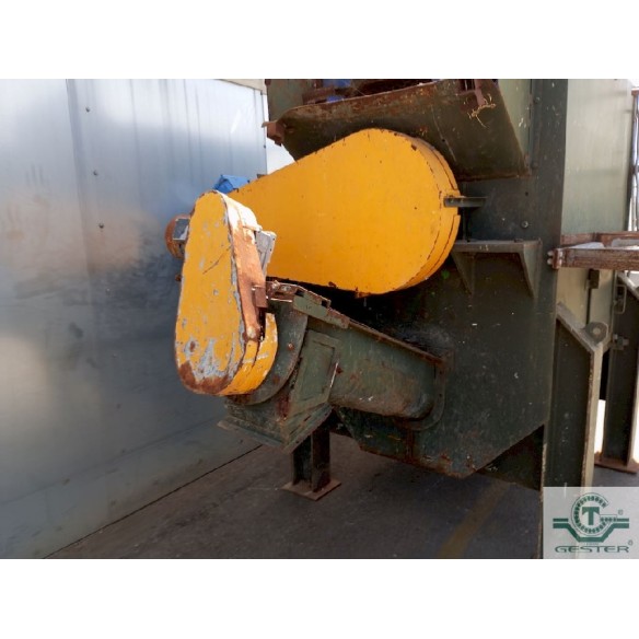 Label and cap remover machine