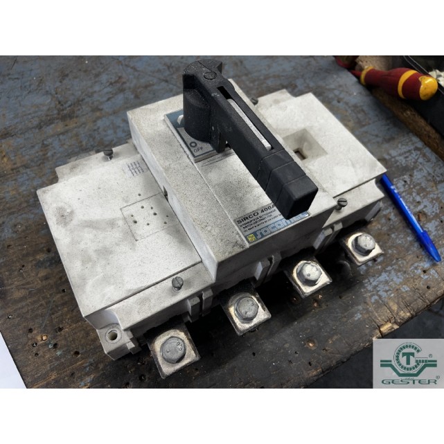 Isolator switch