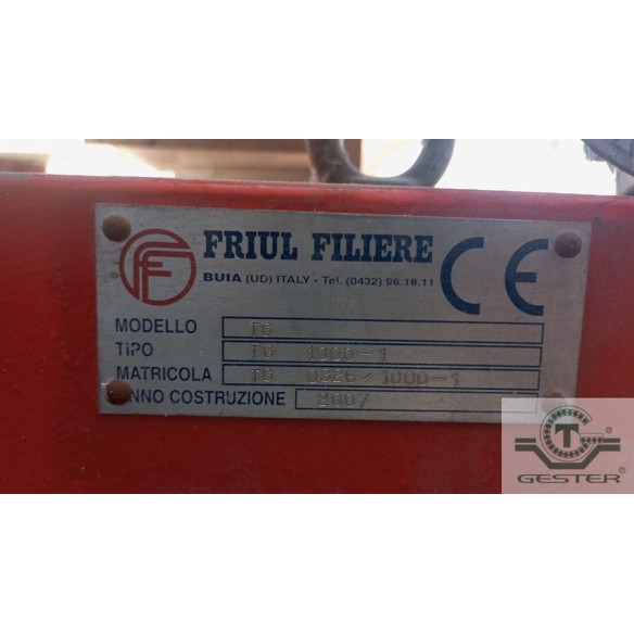 Profile cutting saw