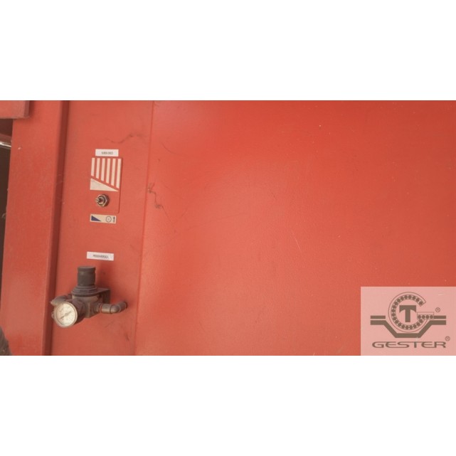 Profile cutting saw