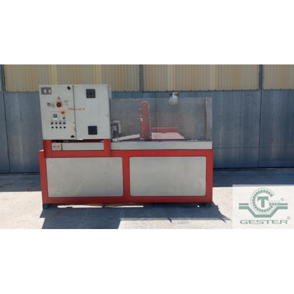 Profile cutting saw