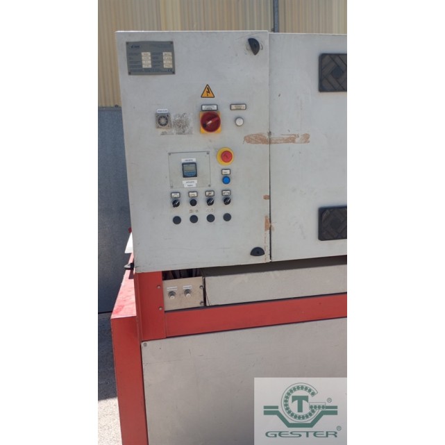 Profile cutting saw