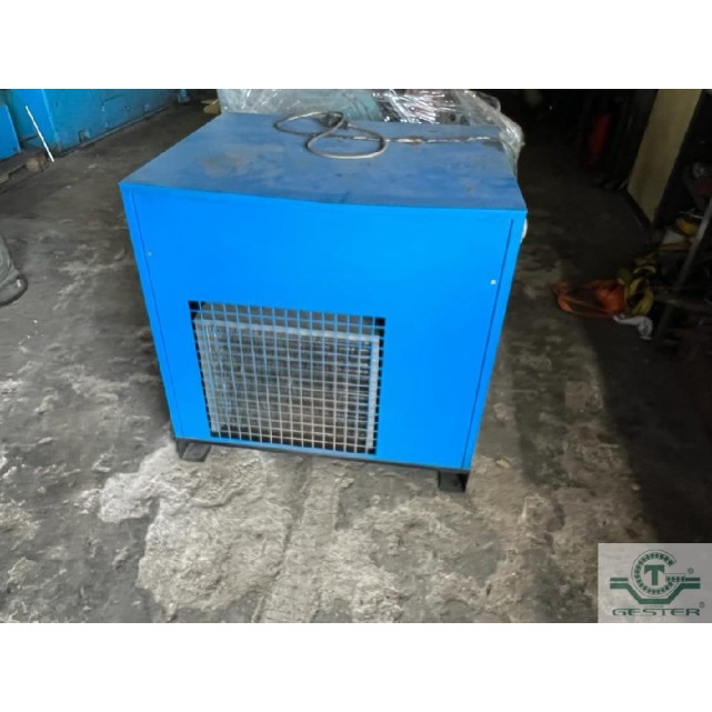 Air dryer for compressor