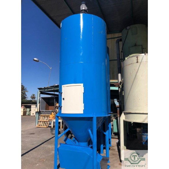 New mixing silo