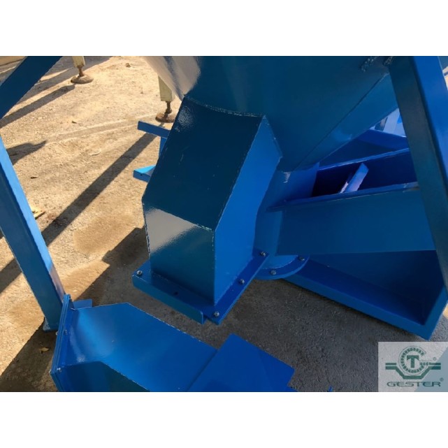 New mixing silo