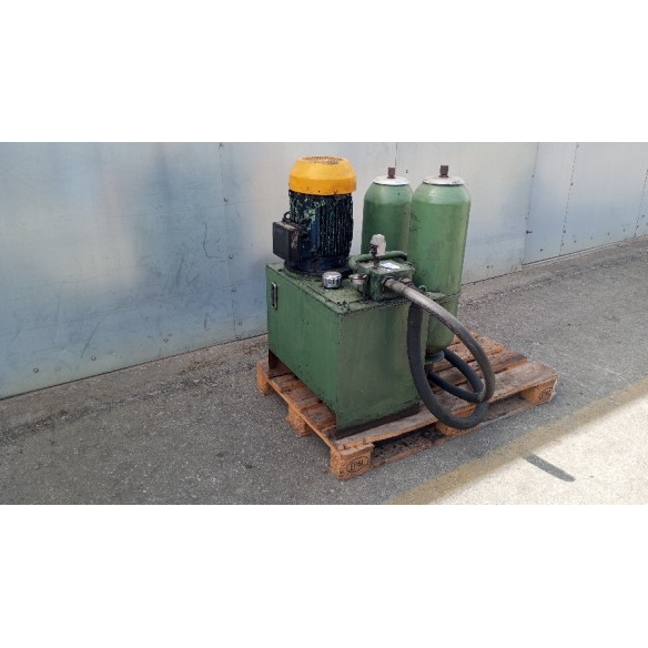 Hydraulic unit