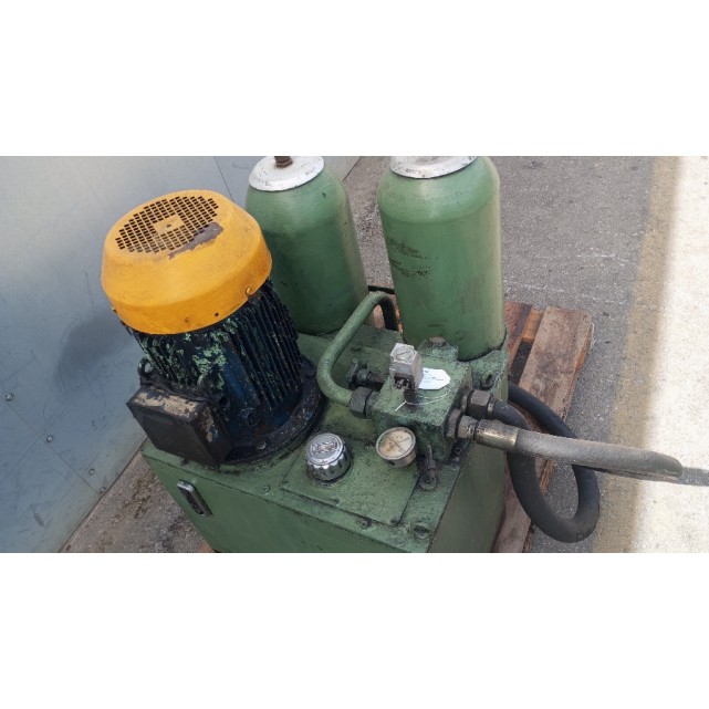 Hydraulic unit