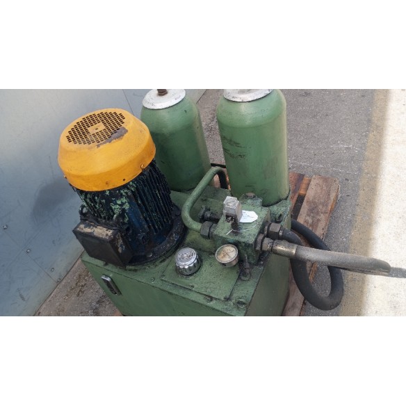 Hydraulic unit