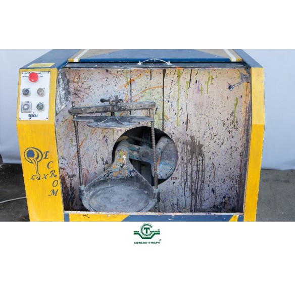 Machine tintométrique