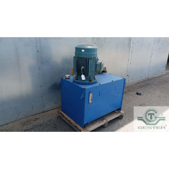 Hydraulic group