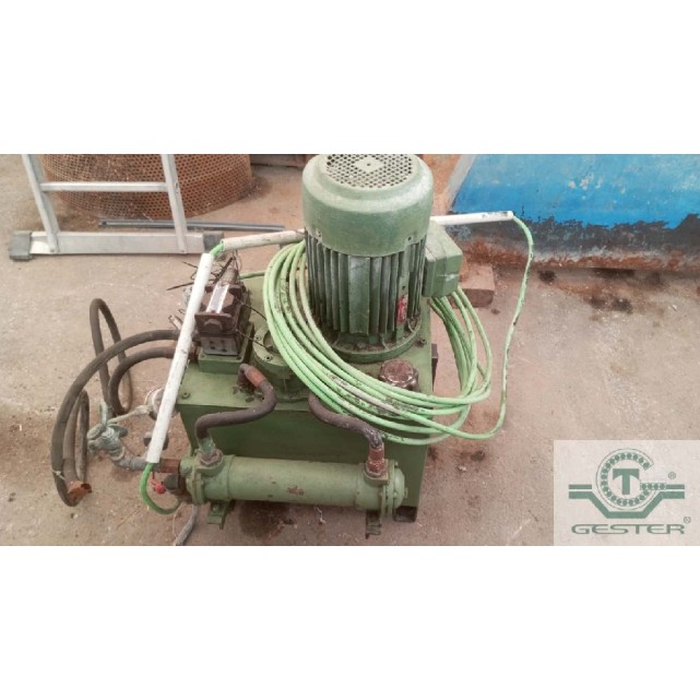 Mixing buffer silo