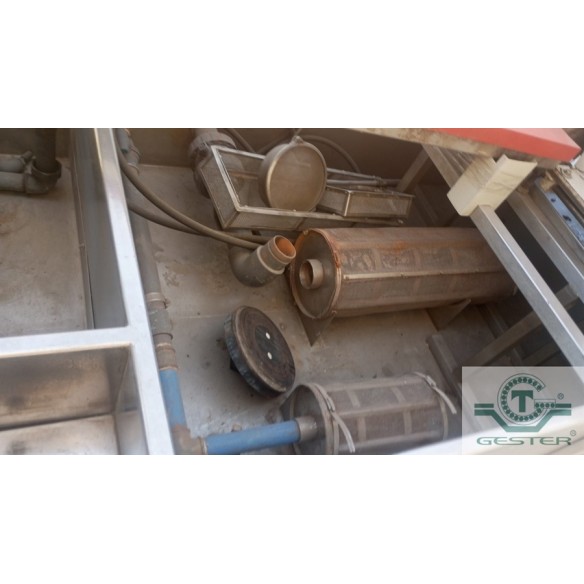 Water die-face cutter