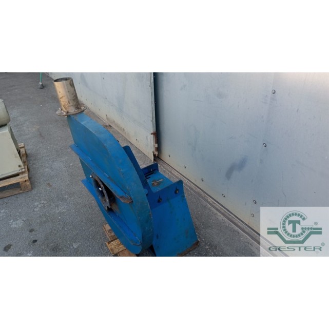 High-pressure centrifugal blower