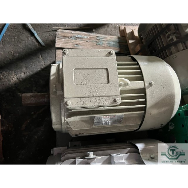 Engine standing