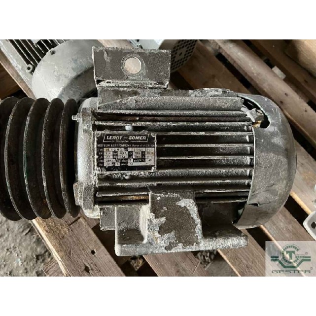 Engine standing