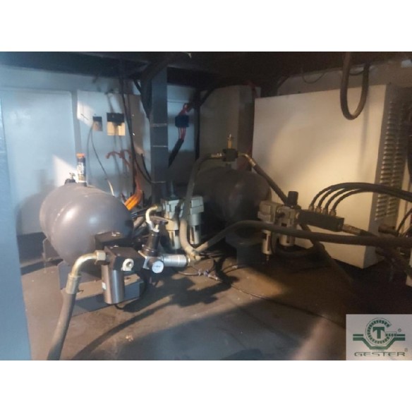 PET blower machine