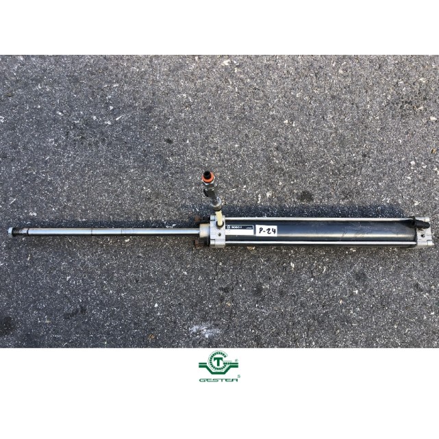 Pneumatic piston