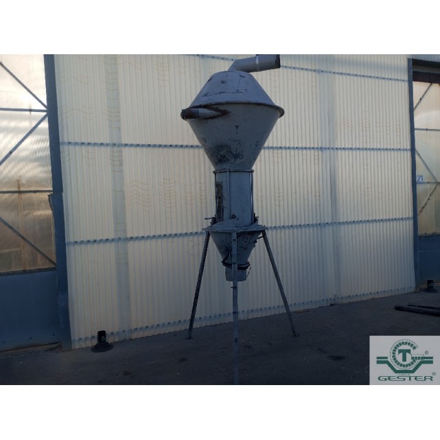 Pellet cooler