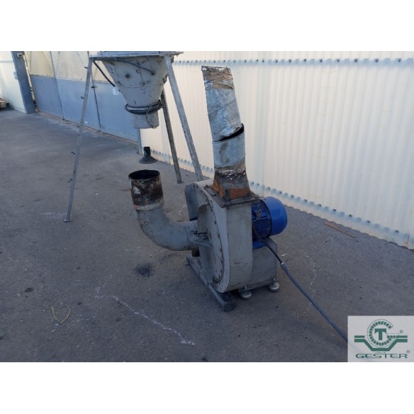 Pellet cooler