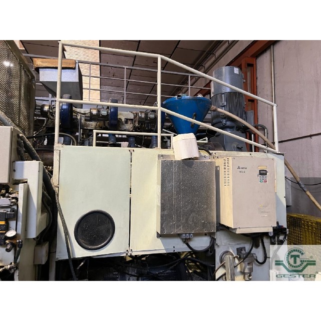 Blowing machine