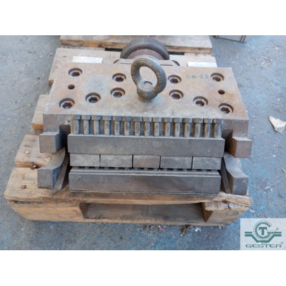 Sheet extrusion head