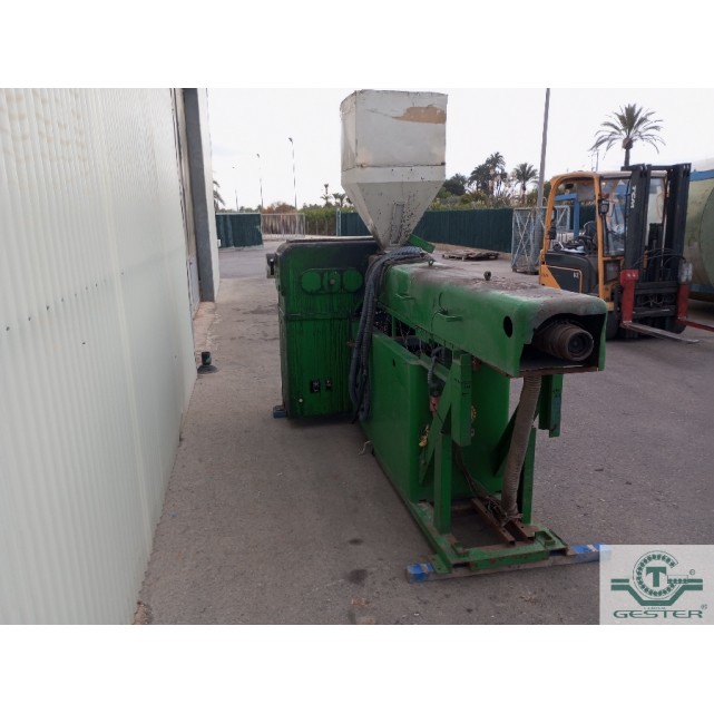 Single-screw extruder