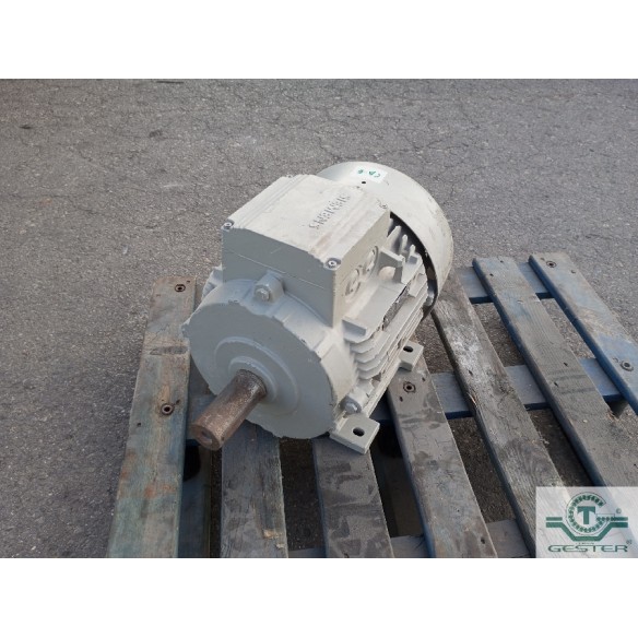 Moteur à pieds